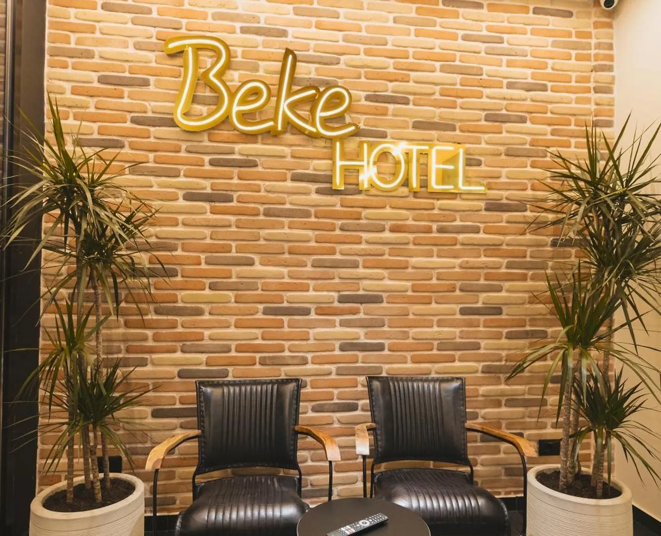 Hotel Beke Vlorë 4*,